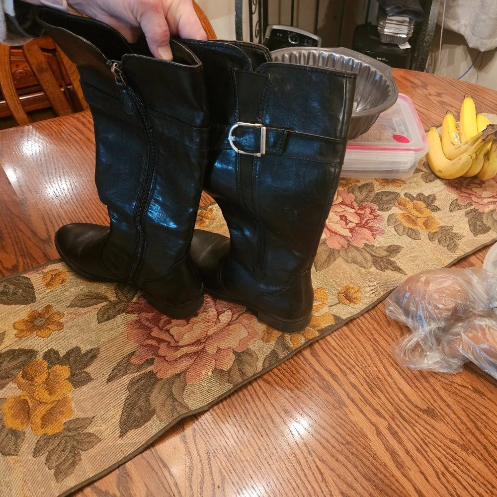 Black Leather Knee High Boots